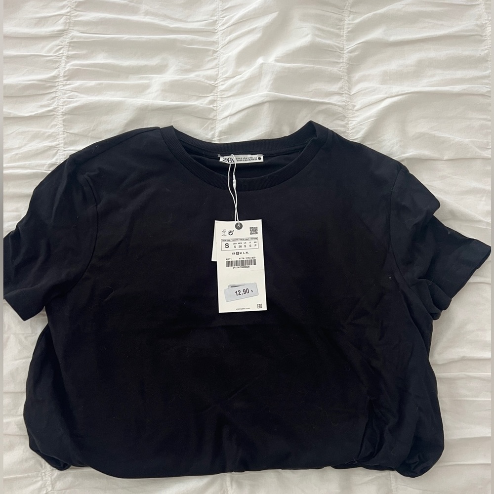 Black Zara Cuffed Cropped Tee